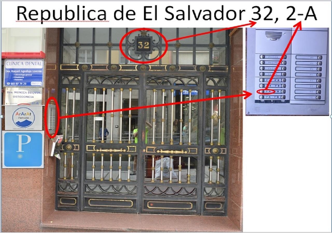 Ararat Hostel Santiago de Compostela Exterior photo